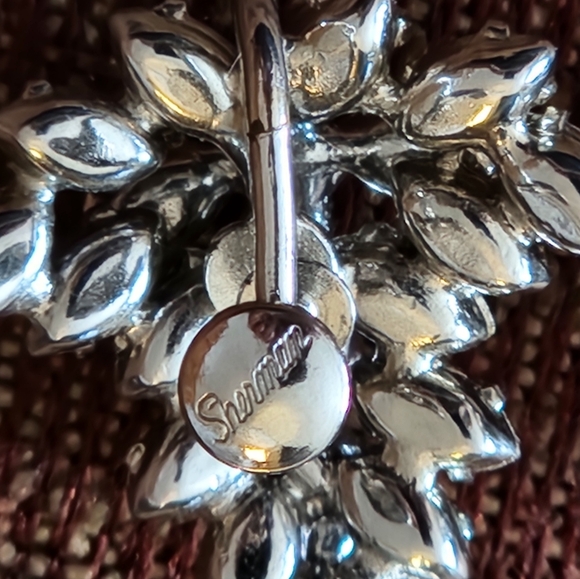 Vintage SHERMAN CLIP-ON EARRINGS Clear Rhinestones - Picture 6 of 6